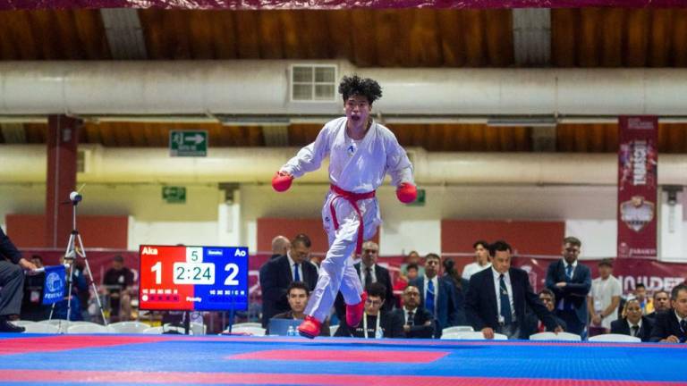 Hiroto Yoshii le da el oro 30 a Sinaloa, en el karate de los Nacionales 2023