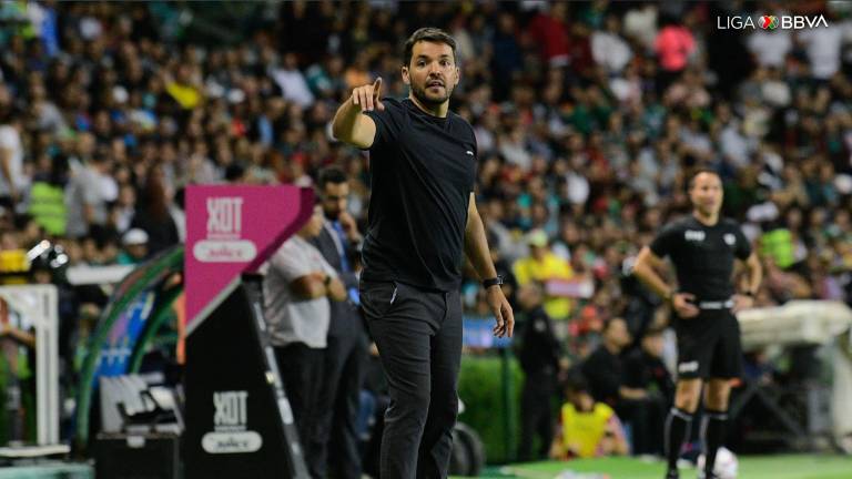 Nicolás Larcamón no piensa renunciar.