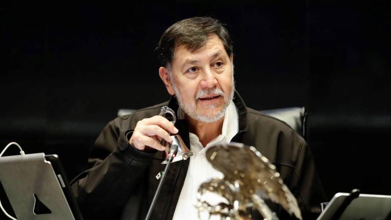 Gerardo Fernández Noroña lanzó acusaciones contra el PRI en la sesión extraordinaria de la Comisión Permanente.
