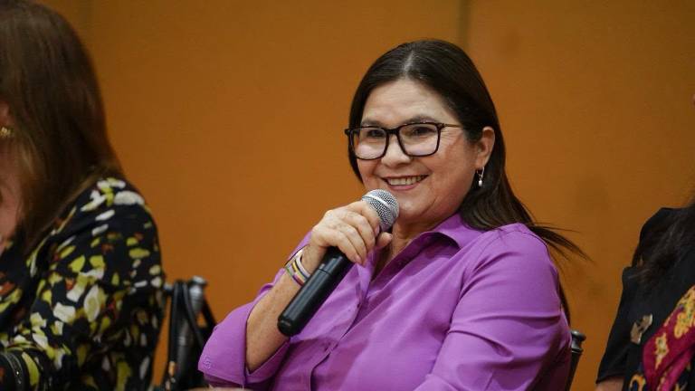 La Senadora con licencia Imelda Castro Castro anuncia su registro en proceso interno de Morena.