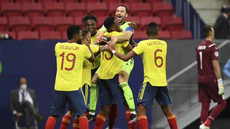 Colombia avanza a semifinales de la Copa América, al vencer en penales a Uruguay