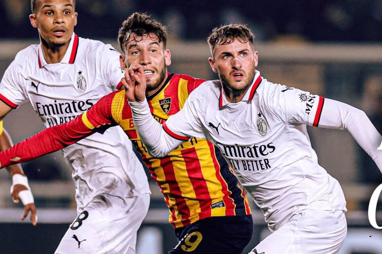 Pulisic lidera la remontada del Milán ante Lecce; Giménez cerca pero sin gol