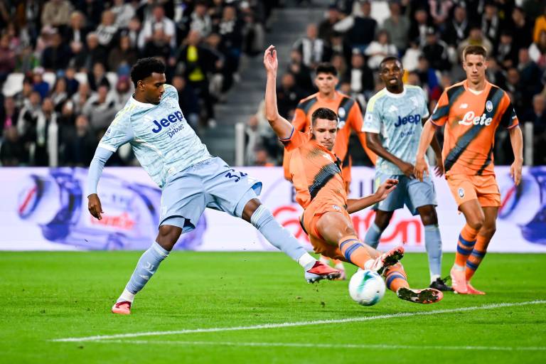 Juan Cabal salva a la Juventus ante el Atalanta