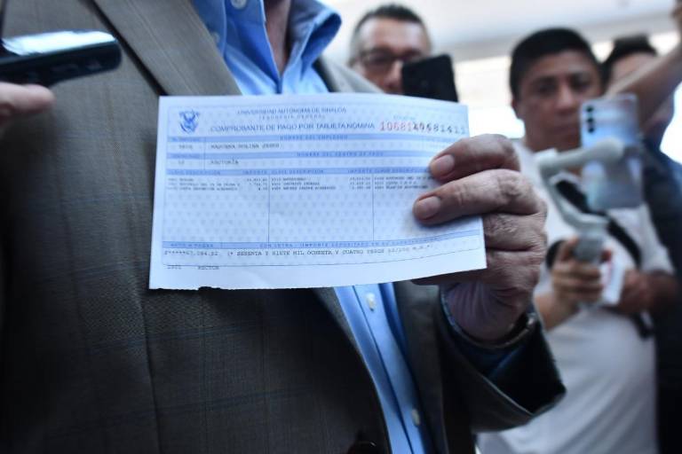 Rector de la UAS llama ‘oportunista’ a Sergio Torres; ‘él es quien anda en un carro de $2 millones’, responde