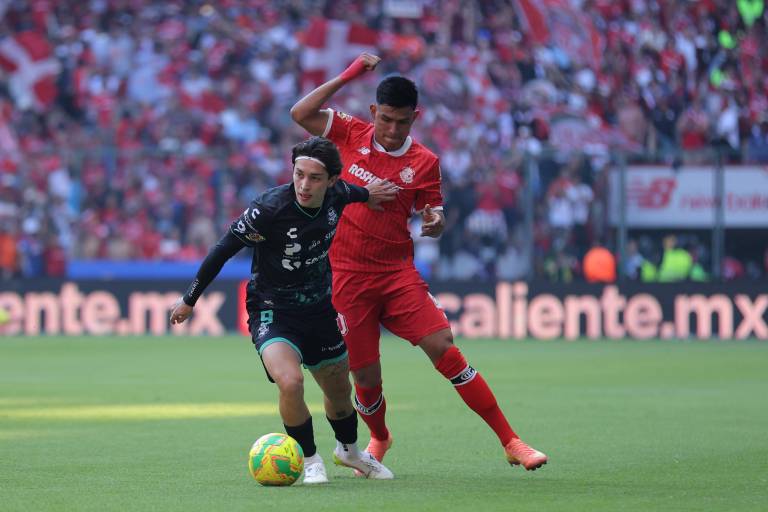Toluca vence a Santos y toma el subliderato
