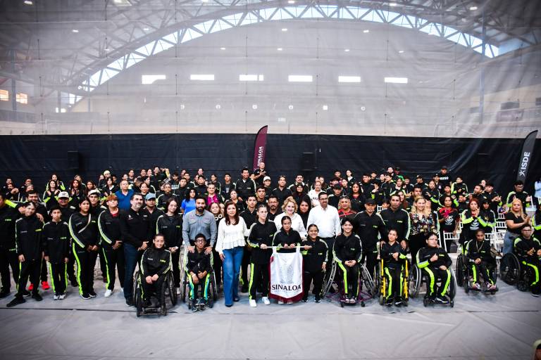 Abanderan a Delegación Sinaloa rumbo a la Paralimpiada Nacional Conade en Aguascalientes