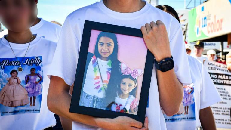 Alexa y Leidy, dos menores de edad de Badiraguato, murieron durante un ataque militar en 2025, cuando viajaban en un auto junto a su familia.