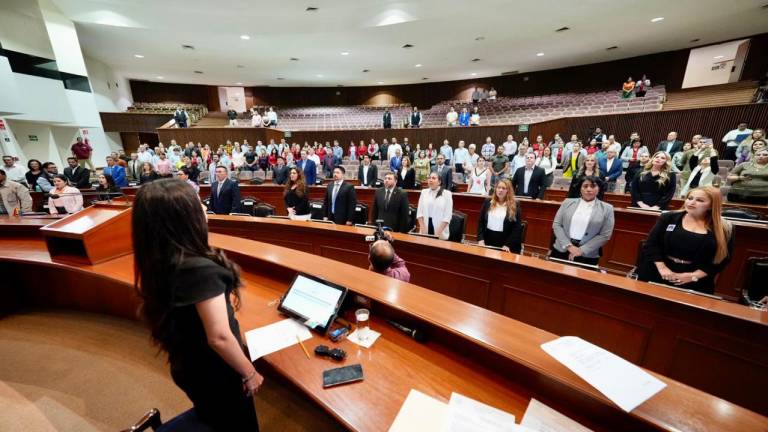 Inicio del último período ordinario de sesiones de la actual Legislatura del Congreso de Sinaloa.