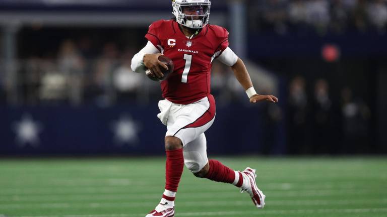 Kyler Murray firmó una extensión de contraro por 230 millones de dólares.