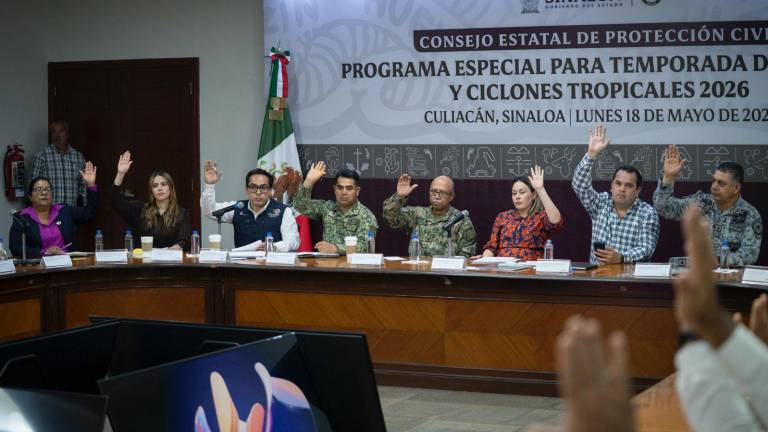 Autoridades estatales y municipales se declararon en alerta durante la Sesión del Consejo Estatal de Protección Civil.