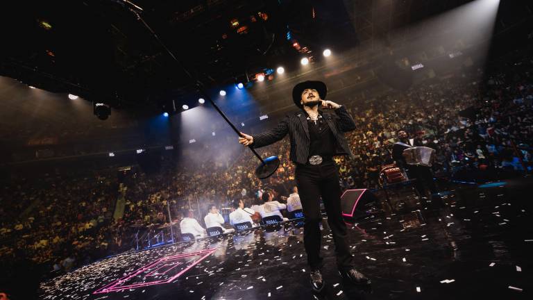 Christian Nodal conquistó una vez más Monterrey al lograr su séptimo sold out ante miles de seguidores.