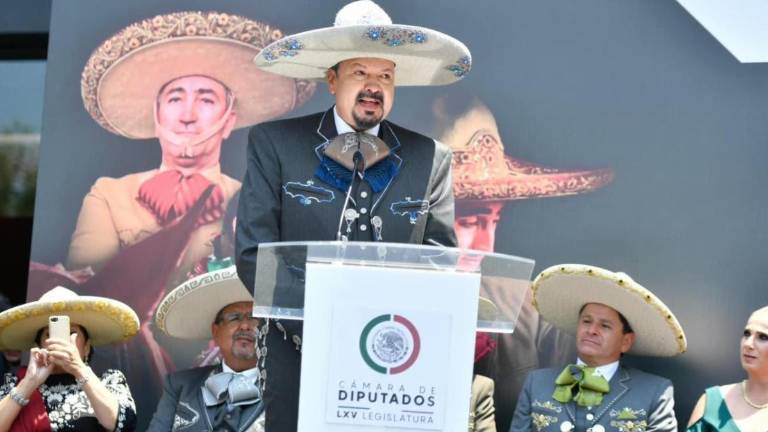 Pepe Aguilar es un importante impulsor de la charrería.