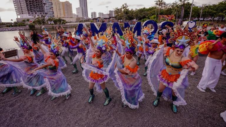 La alegría del Carnaval de Mazatlán se vivió de nuevo en el Sendero de Paz.