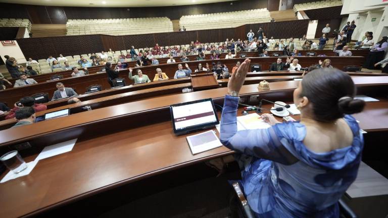 En el Congreso de Sinaloa aprueba la reforma constitucional con el que se garantiza el derecho a una vivienda adecuada.