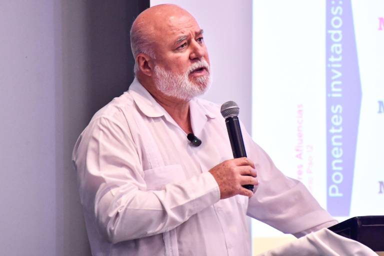 Sinaloa tiene décadas en el camino equivocado... Somos una sociedad enferma: Clouthier