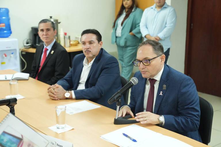 Pide UAdeO al Congreso apoyo financiero de cara al 2026