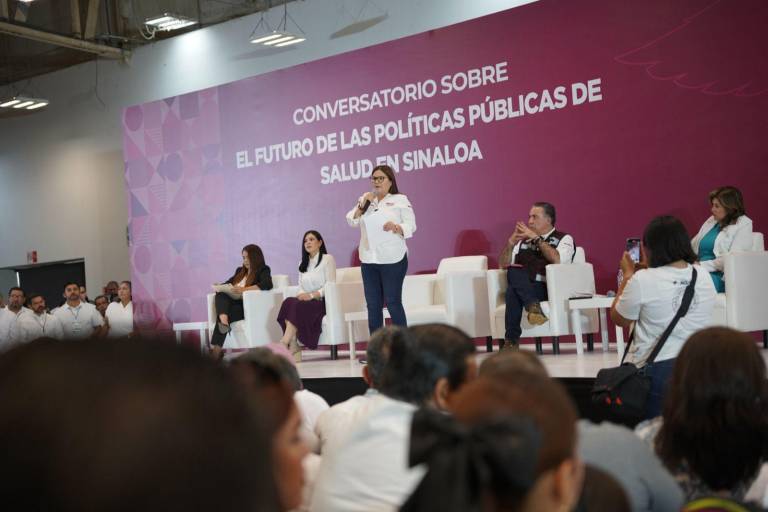 Candidatos al Senado por Morena se reúnen con sector salud de Sinaloa