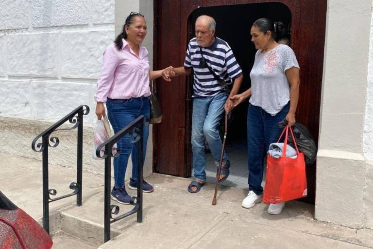 Con el apoyo de DIF Rosario, Don Roberto Aréchiga ya está con su familia