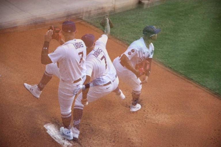 Julio Urías es sorprendido y derrotado por los Piratas, que gana su segunda serie al hilo