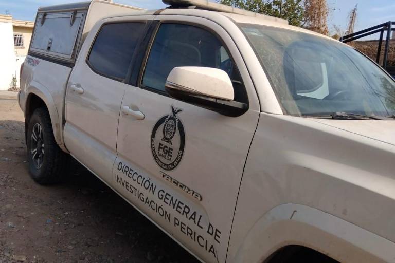 Localizan cuerpo de hombre sin vida en canal de Bariometo, Navolato