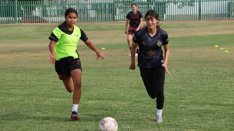 El equipo sinaloense de futbol Sub 15 entrena a todo vapor para la Olimpiada Nacional 2026.