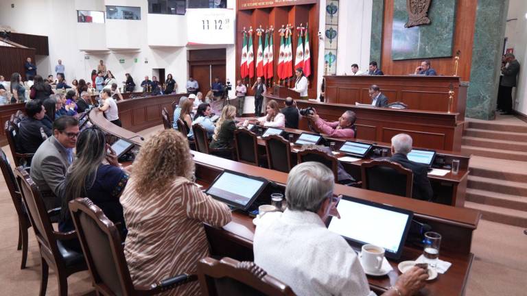 En el Congreso del Estado avanza la iniciativa con la que desaparecería la CEAIP.