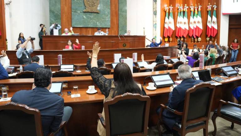El Congreso de Sinaloa aprueba la reestructuración de ocho comisiones.