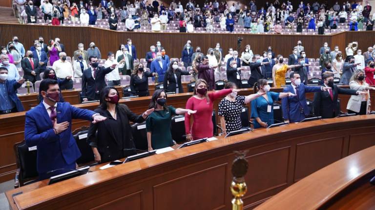 Queda instalada la 64 Legislatura del Congreso de Sinaloa