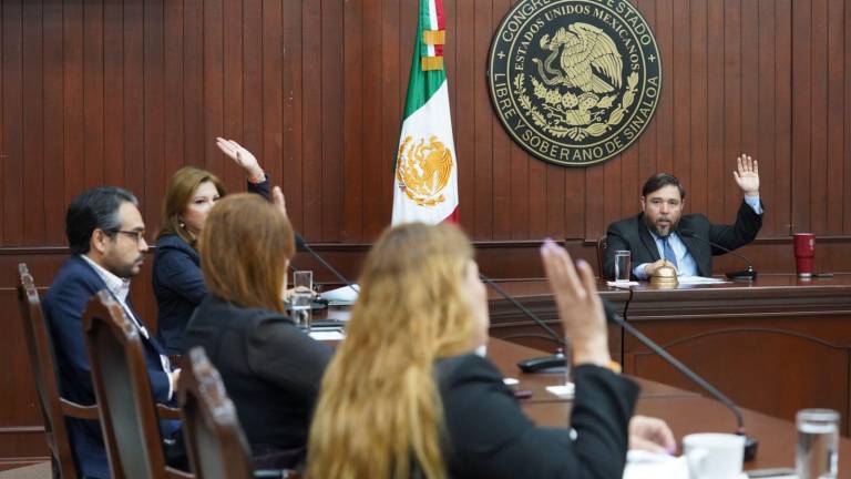 El Congreso de Sinaloa concluirá la actual legislatura con tres curules vacías, pues tres legisladoras y legislador dejaron su cargo y no tienen suplente.