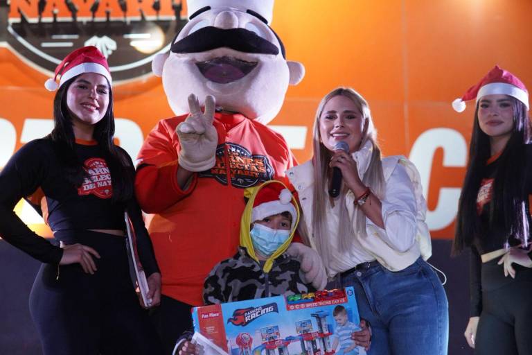 Gran Posada de Carnes Selectas Nayarit con Lucha Libre Profesional en Tepic