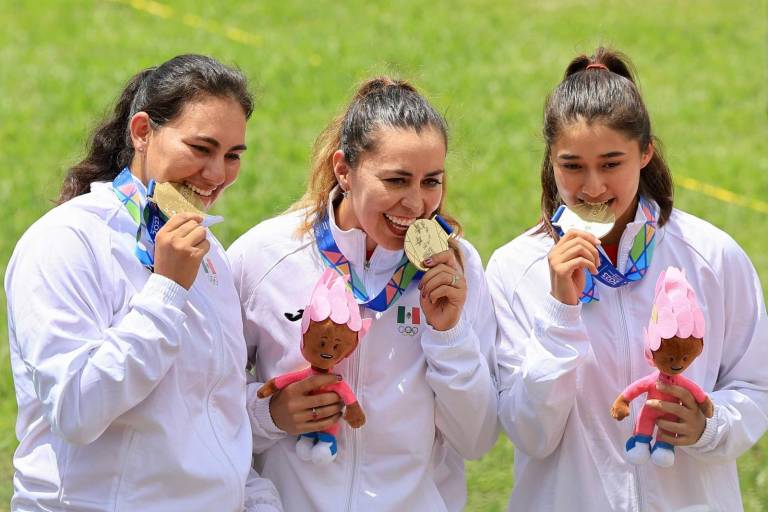 México arrasa en tiro con arco por equipos en rama varonil y femenil al lograr par de oros