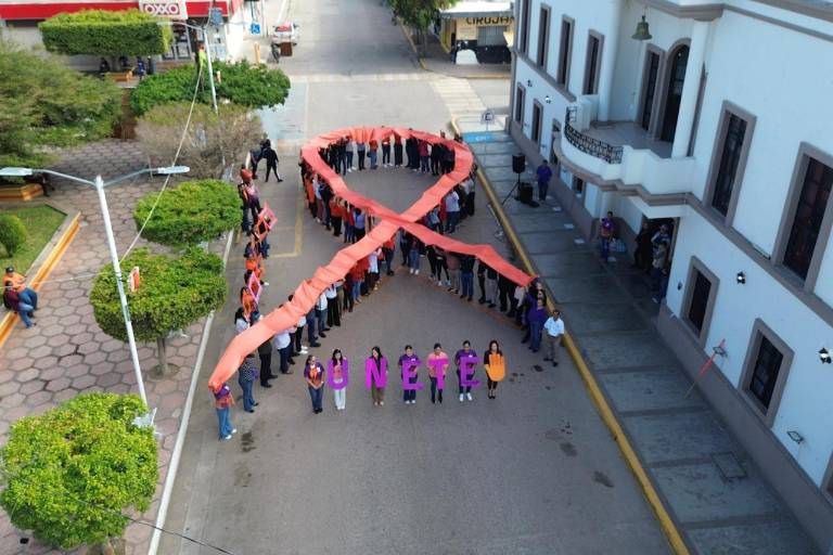 Con marcha culminan los 16 Días de Activismo contra la Violencia hacia la Mujeres en Elota