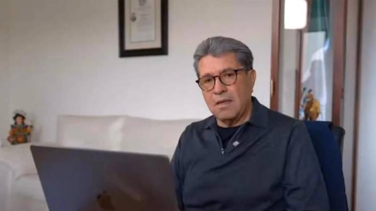 Monreal Ávila indicó que el artículo 14 constitucional expresamente indicaba que a “ninguna ley se dará efecto retroactivo en perjuicio de persona alguna”.