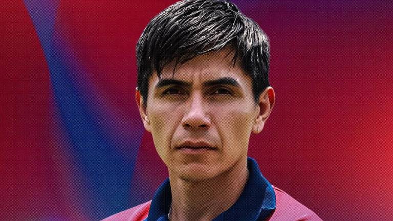 Dieter Villalpando fue exhibido intentando apostar.