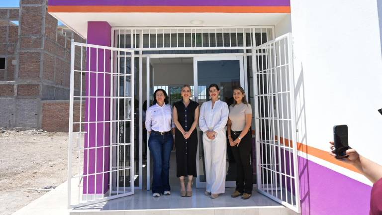 La Secretaria de las Mujeres, Ana Francis Chiquete; y la Alcaldesa Estrella Palacios recorrieron las instalaciones de la nueva unidad en Villa Unión.