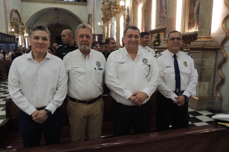 Festejan el Día del Bombero con una misa de acción de gracias