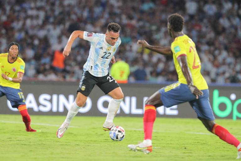 Argentina derrota a Colombia y los deja agonizando en las eliminatorias de la Conmebol