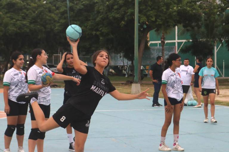 Duplica Mazatlán presencia en la Selección de Handball de Sinaloa