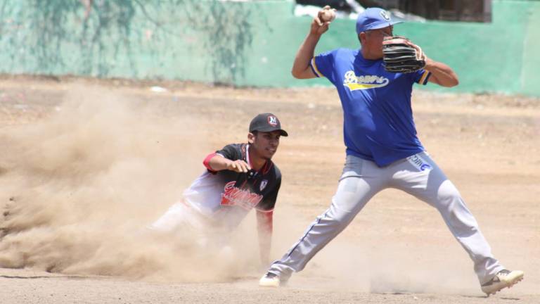 Imponente triunfo consigue Mariscos El Changuirongo en el beisbol del Polluelos
