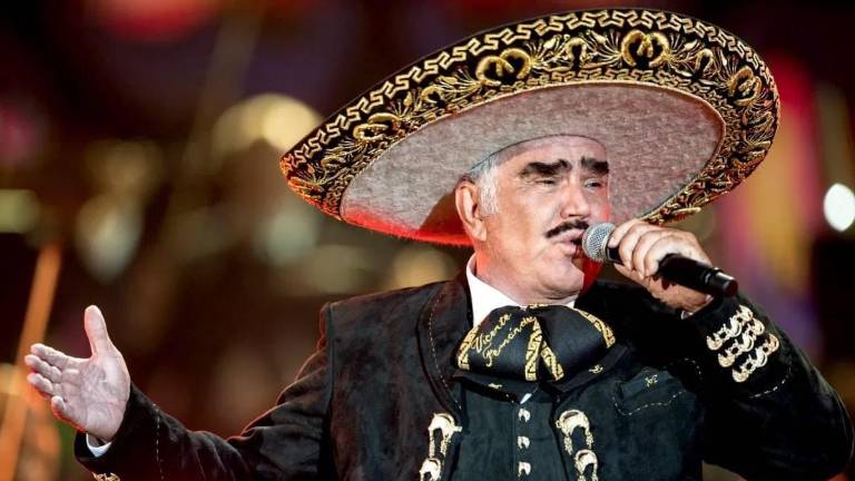 Estado de salud de Vicente Fernández es grave, pero estable, confirma familia