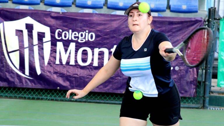 Gloria Liera liga triunfos en torneo ‘Bajo Techo’ en el Colegio Montfort