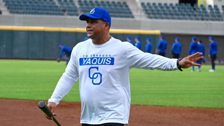 Ni 20 días de la temporada duró Willie Romero al frente de Yaquis.