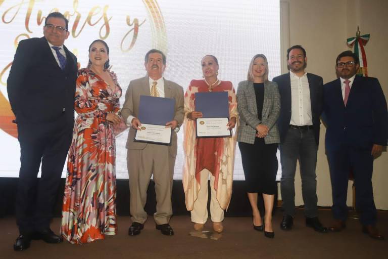 Reconocen a Ignacio Osuna y Olivia Vidaurri en ‘Amores y Sabores 2023’