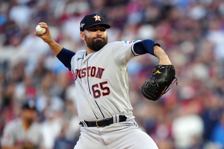 Urquidy volvió a crecerse por los Astros en un momento crucial