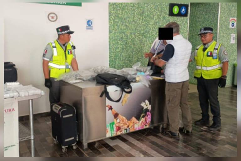 Detienen a hombre con más de cuatro kilos de mariguana en el aeropuerto de Los Mochis