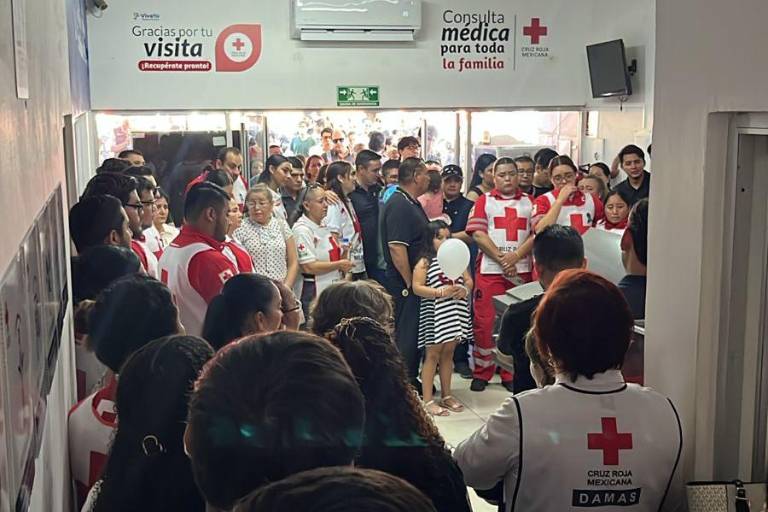 Despiden con homenaje a Obed Jair, paramédico asesinado en Altata, Navolato