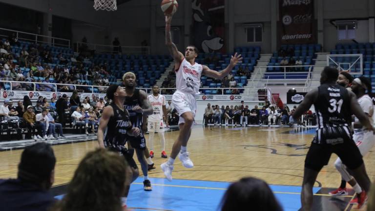 Venados Basketball arrancó serie en casa con derrota.