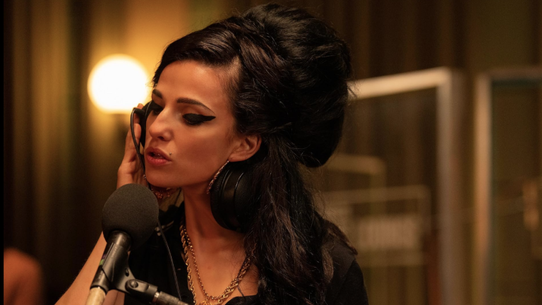 Marisa Abela interpreta a Amy Winehouse.