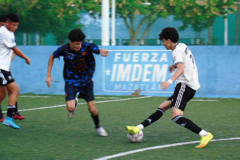 Cetmar y Conalep 2 disputarán la final de la Liga Estudiantil Municipal de Futbol Rápido