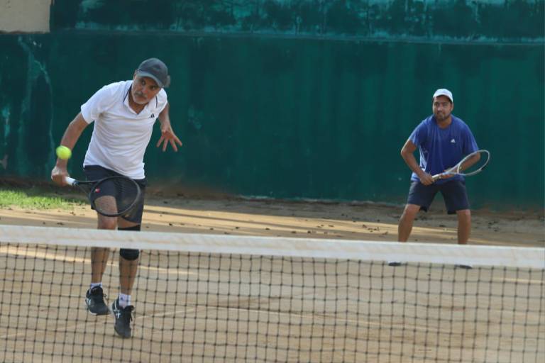 López y Munguía imponen calidad en Gran Torneo de Dobles